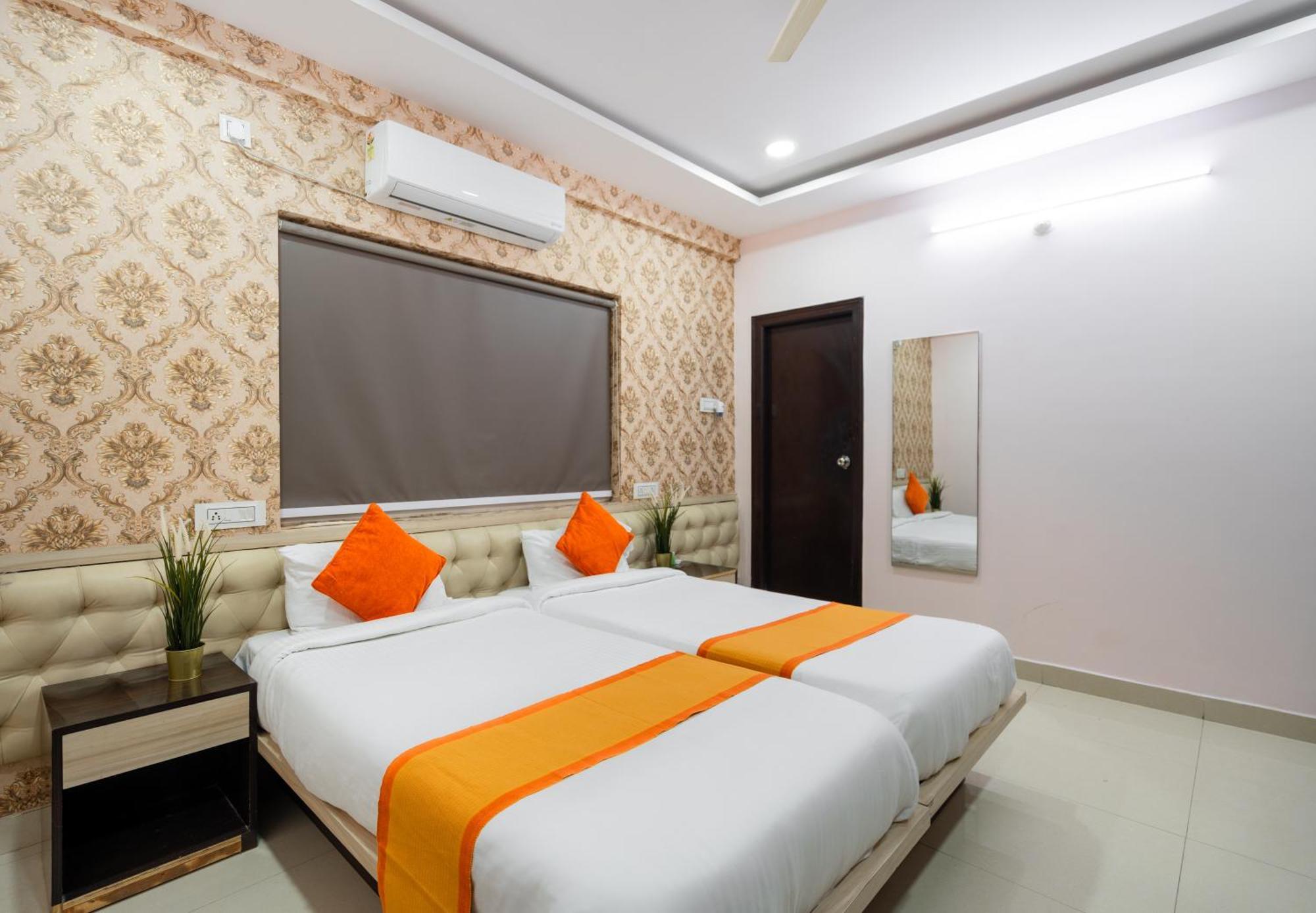 Hotel Iris At Nest Hyderabad Exterior foto